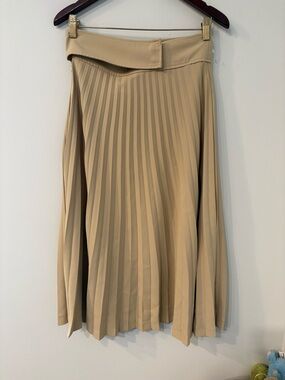 Commense Beige Pleated Midi Skirt